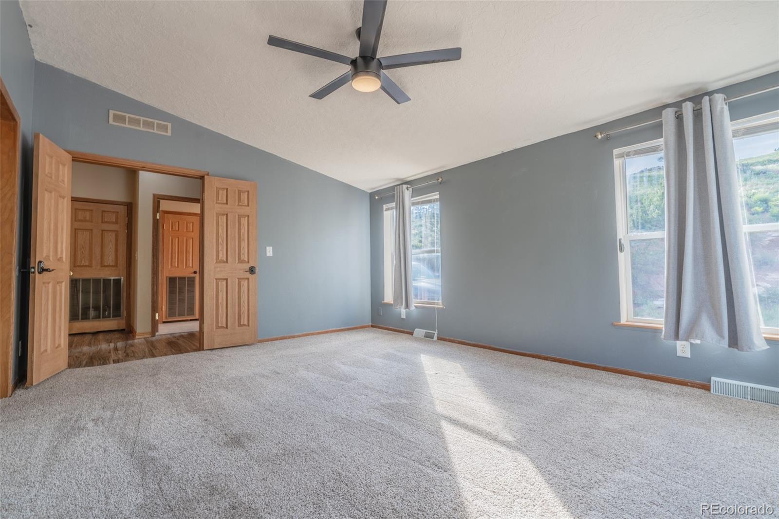 MLS Image #18 for 180  deep cut road,livermore, Colorado