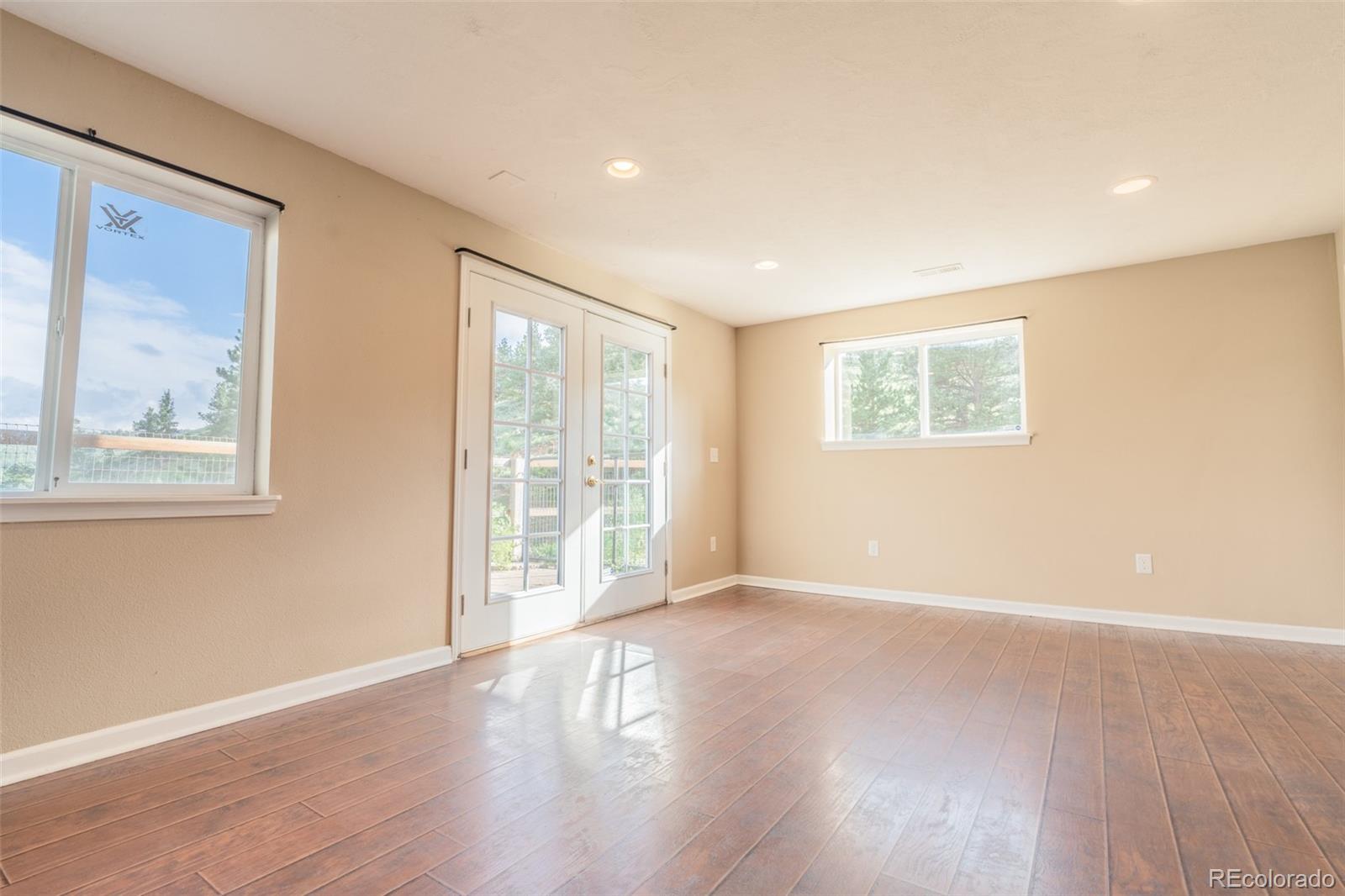 MLS Image #25 for 180  deep cut road,livermore, Colorado
