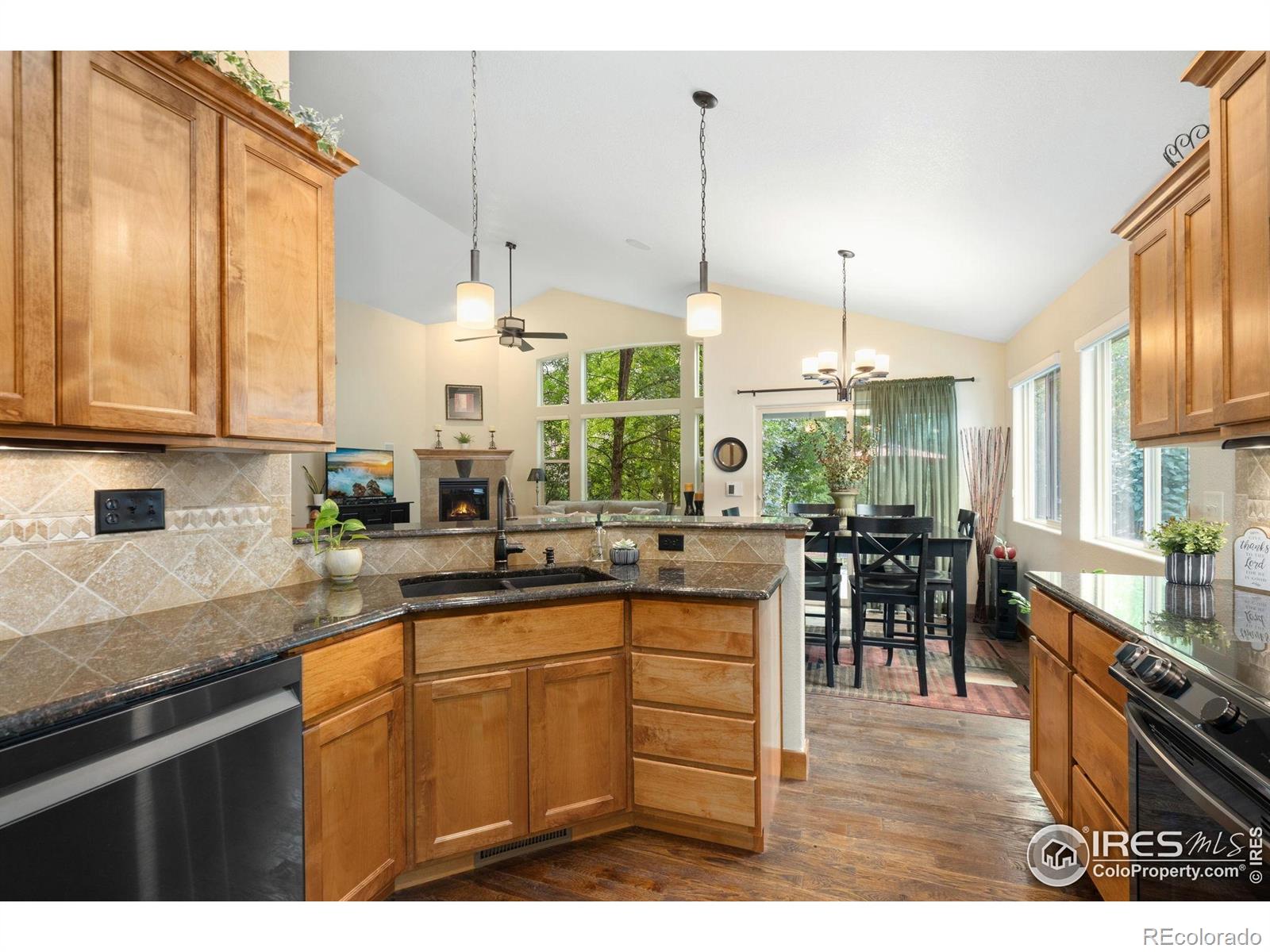 MLS Image #7 for 4910  georgetown drive,loveland, Colorado
