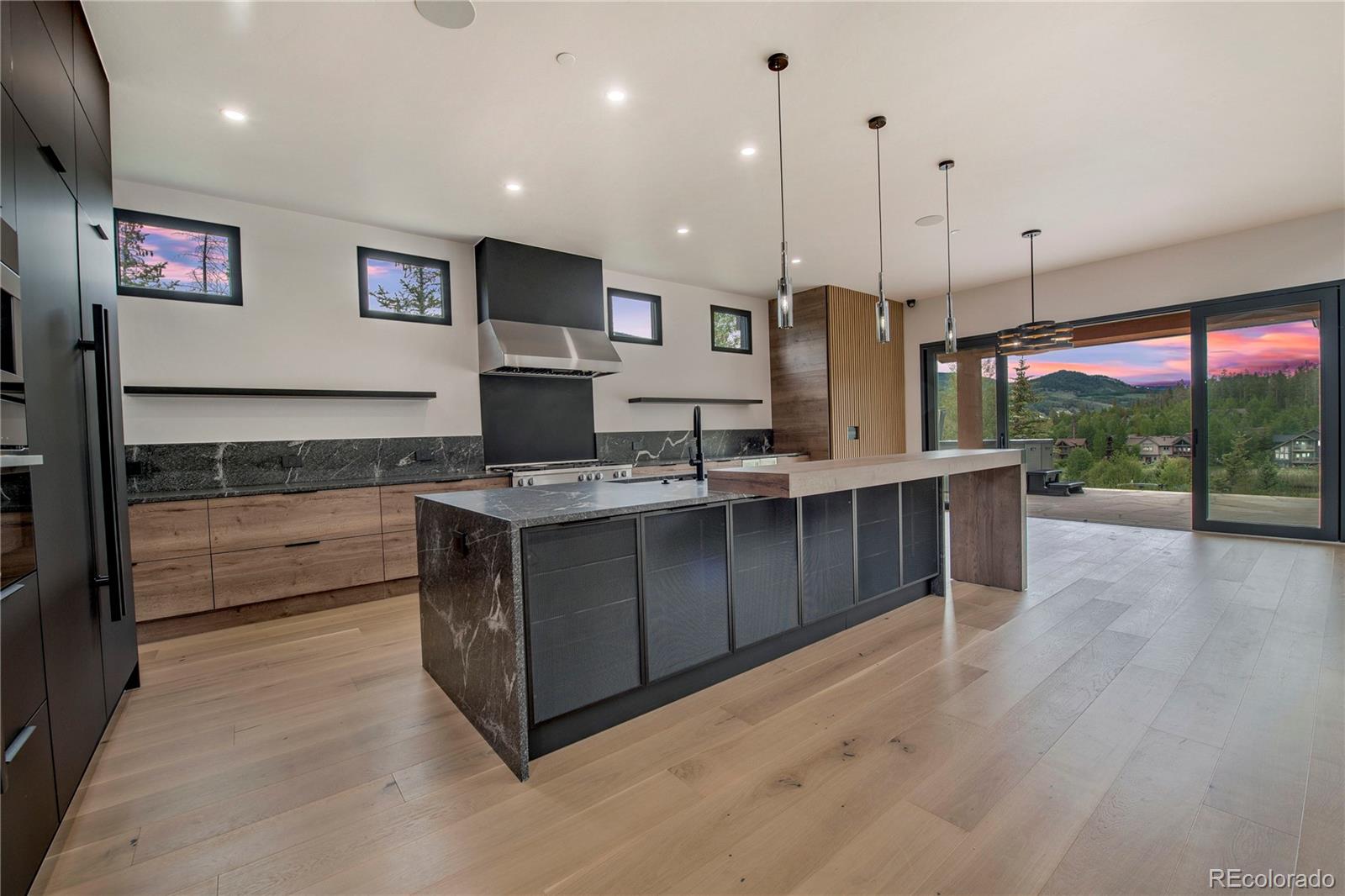 MLS Image #4 for 328  raven golf lane,silverthorne, Colorado