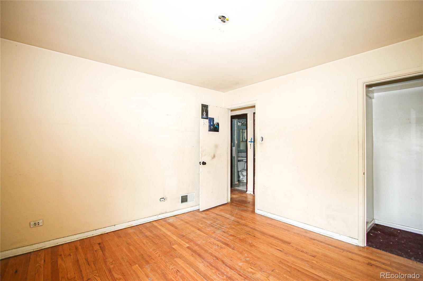 MLS Image #12 for 3301  bellaire street,denver, Colorado