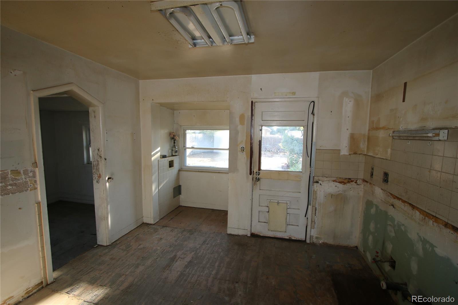 MLS Image #4 for 3301  bellaire street,denver, Colorado