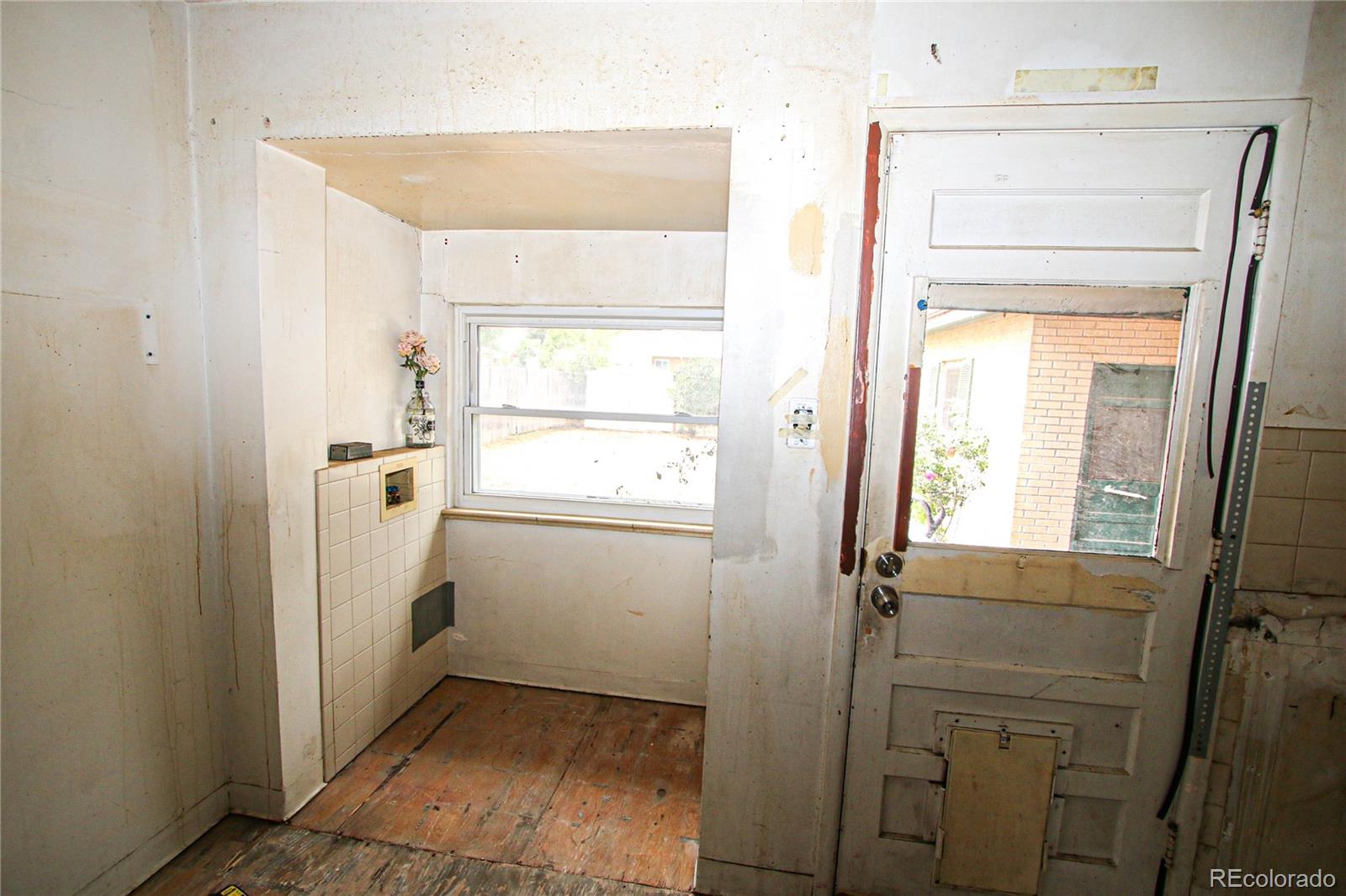MLS Image #8 for 3301  bellaire street,denver, Colorado