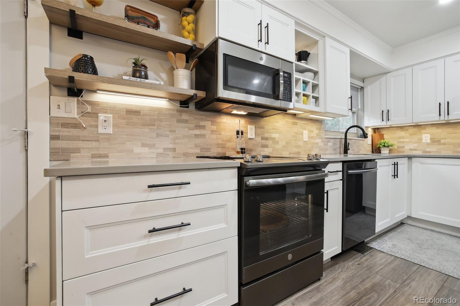MLS Image #11 for 6948  buckskin drive,littleton, Colorado