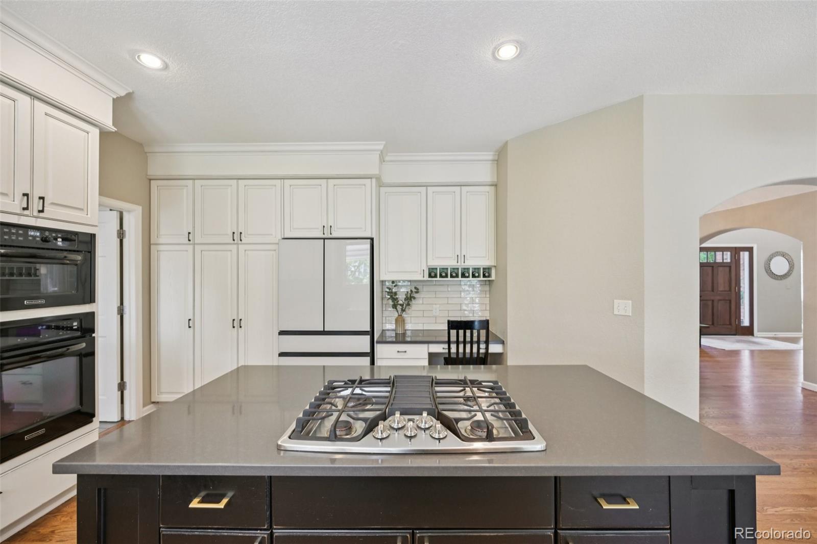 MLS Image #12 for 5528 s jasper way,centennial, Colorado