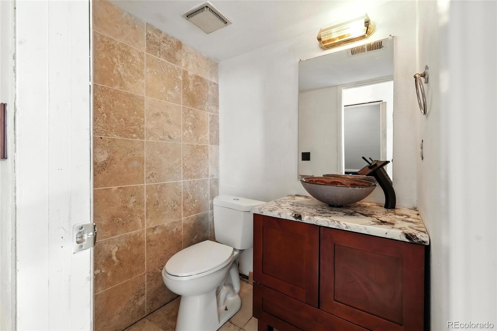 MLS Image #15 for 2527 s ouray way,aurora, Colorado