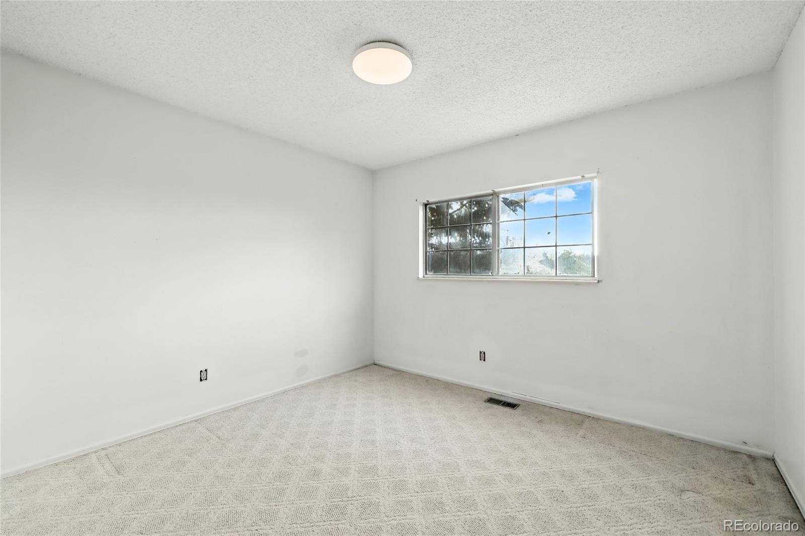 MLS Image #18 for 2527 s ouray way,aurora, Colorado