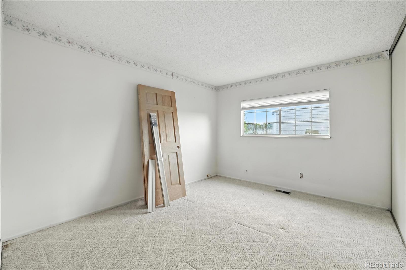 MLS Image #20 for 2527 s ouray way,aurora, Colorado