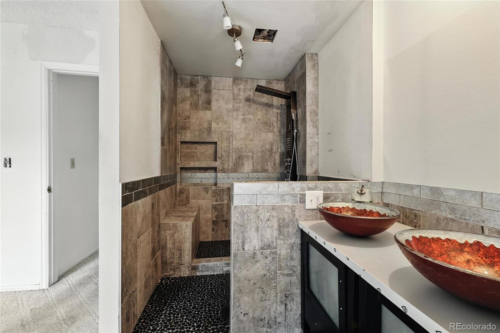MLS Image #22 for 2527 s ouray way,aurora, Colorado