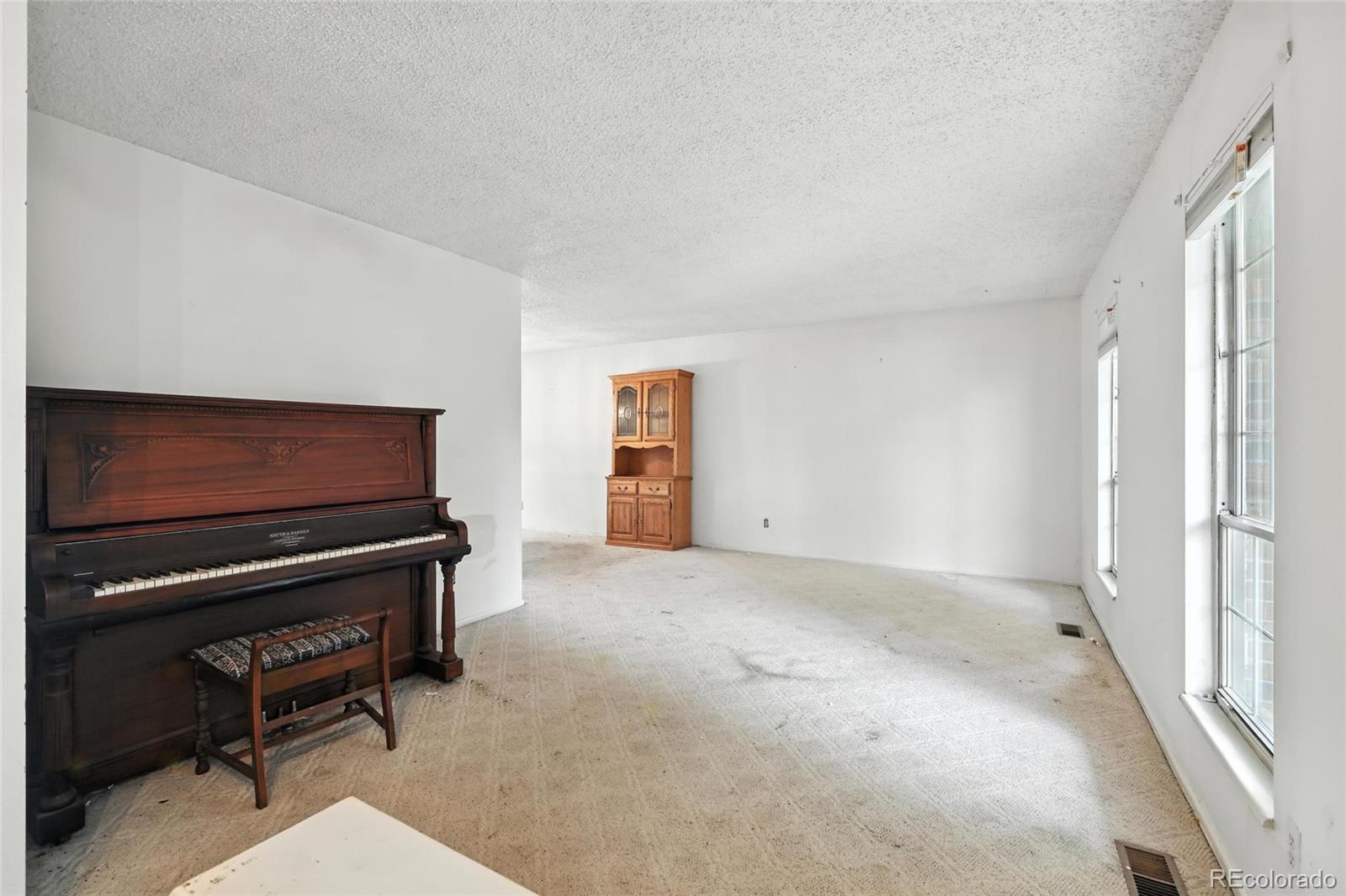 MLS Image #9 for 2527 s ouray way,aurora, Colorado