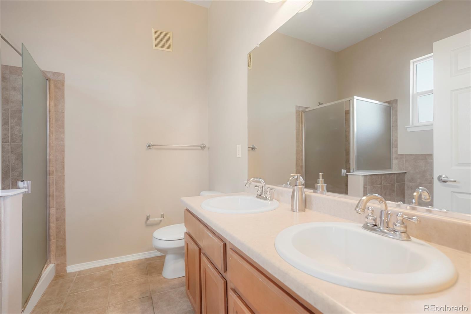 MLS Image #12 for 8467  canyon rim circle 302,englewood, Colorado