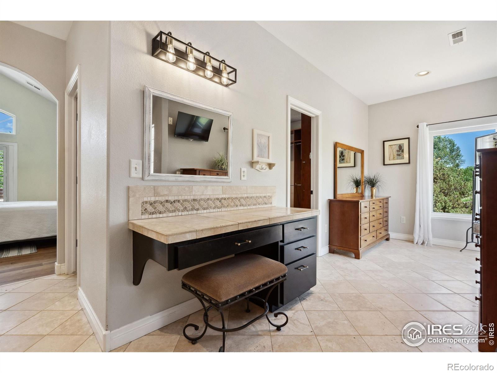 MLS Image #19 for 4926  saint andrews court,loveland, Colorado