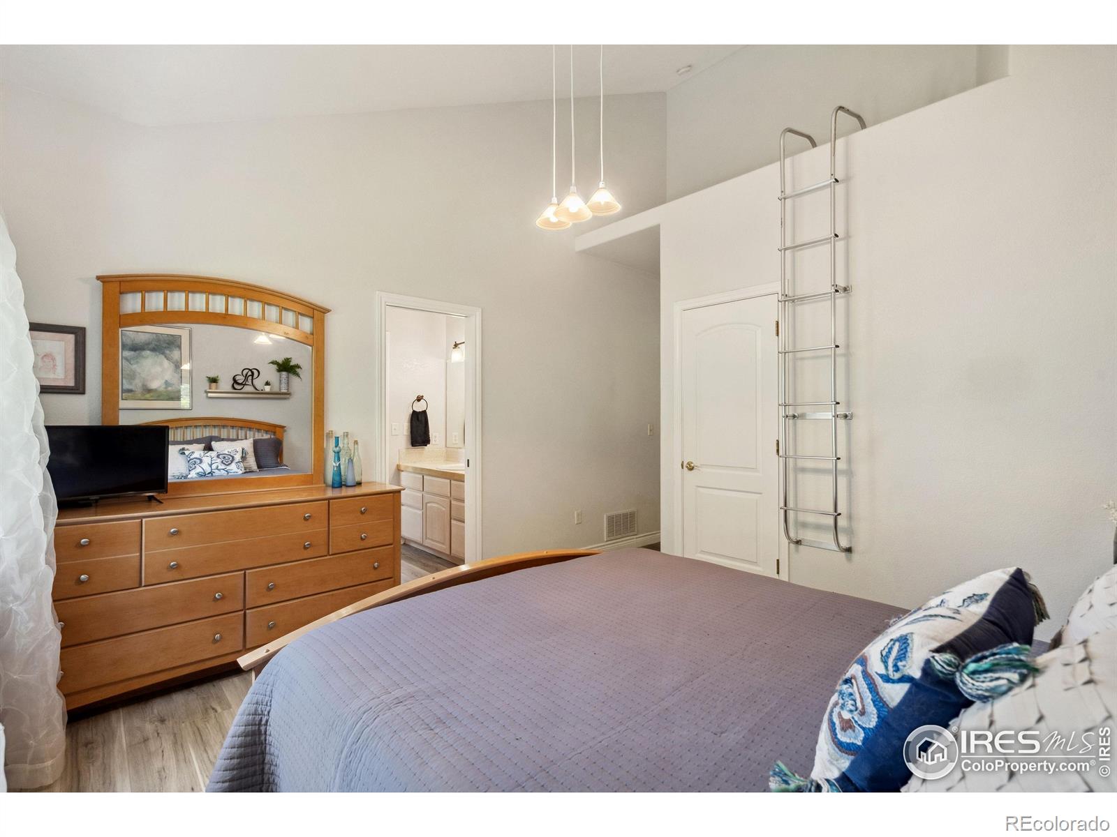MLS Image #26 for 4926  saint andrews court,loveland, Colorado