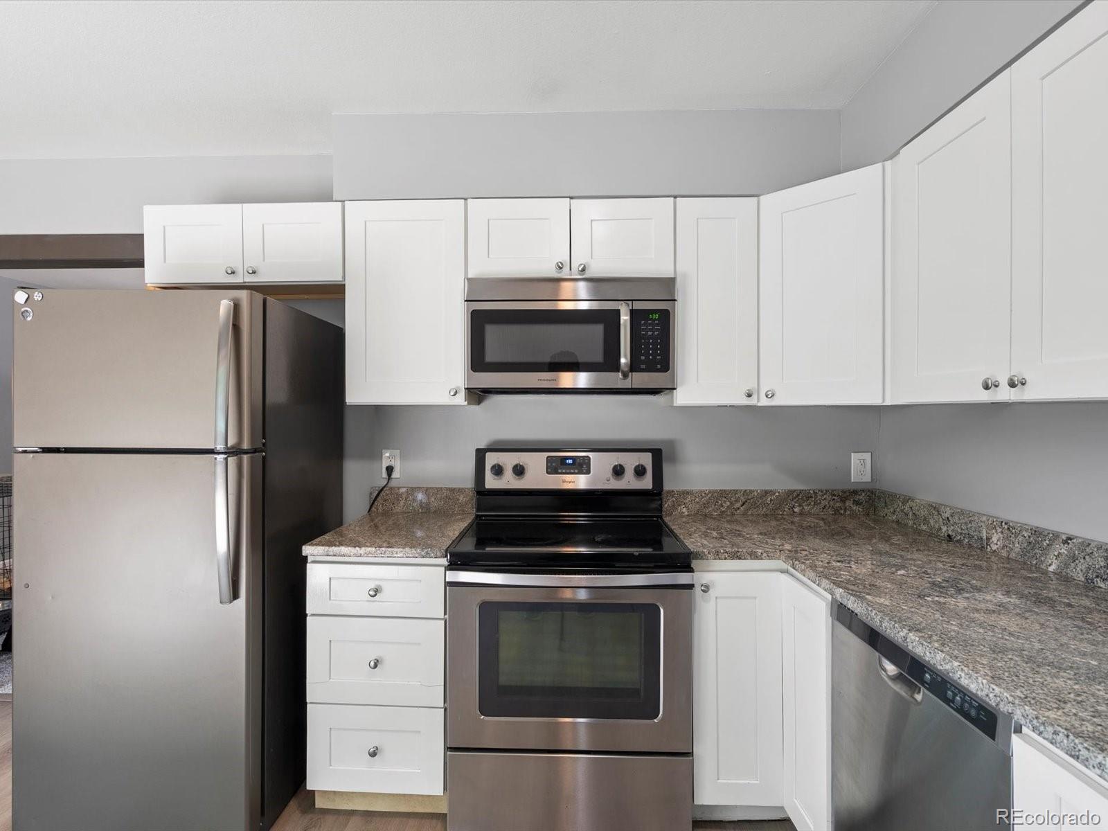 MLS Image #11 for 5542  crown boulevard,denver, Colorado