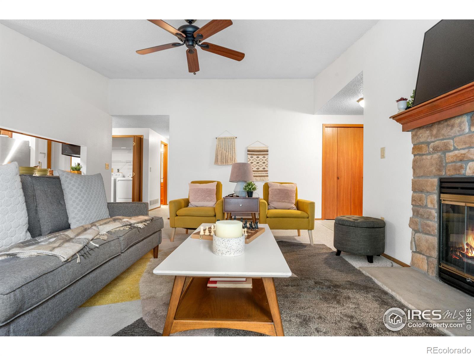 MLS Image #4 for 8416  everett way,arvada, Colorado