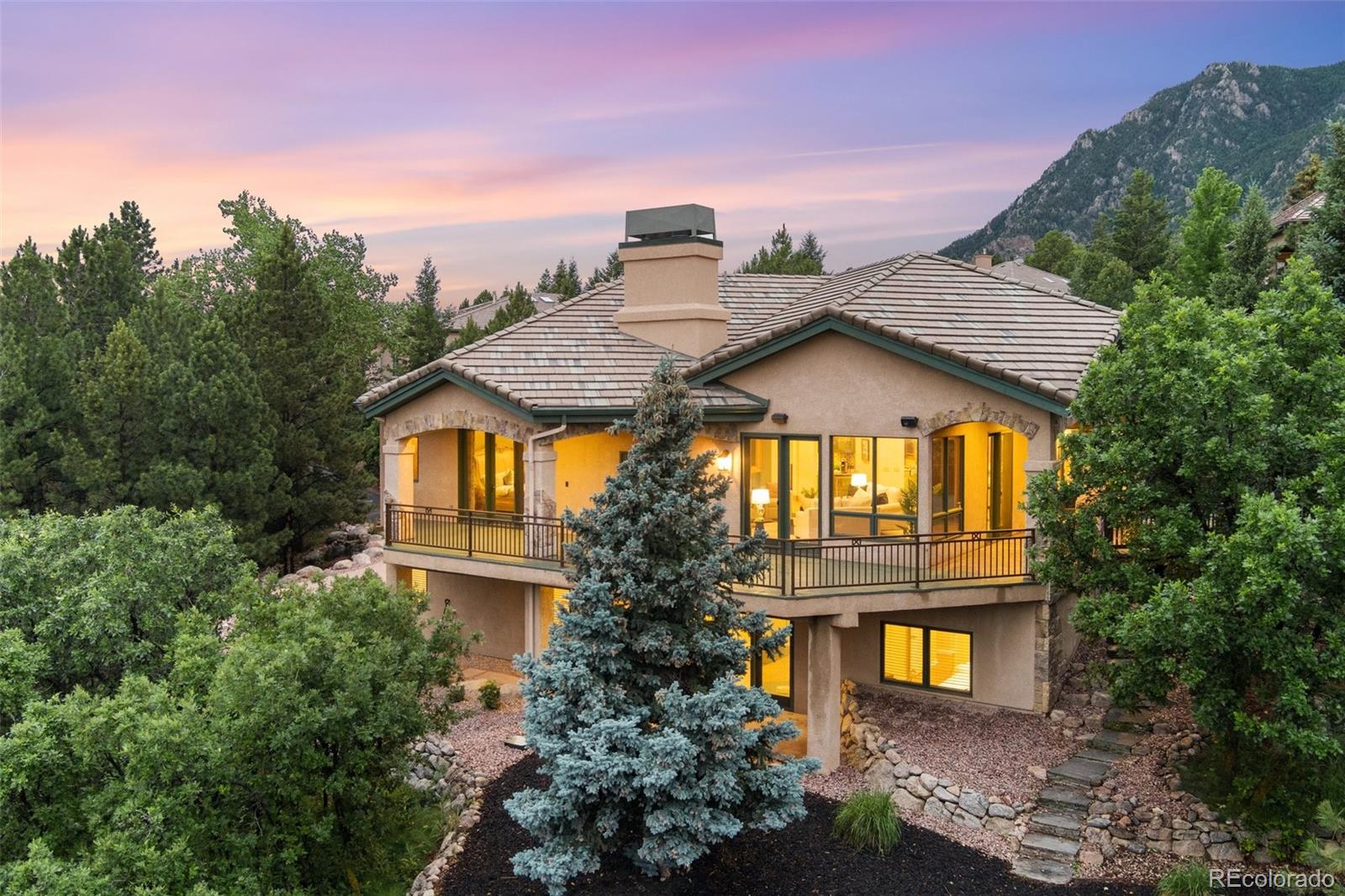 MLS Image #3 for 4679  stone manor heights,colorado springs, Colorado