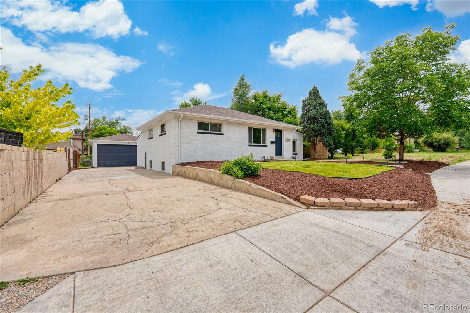 MLS Image #2 for 1330  quebec street,denver, Colorado
