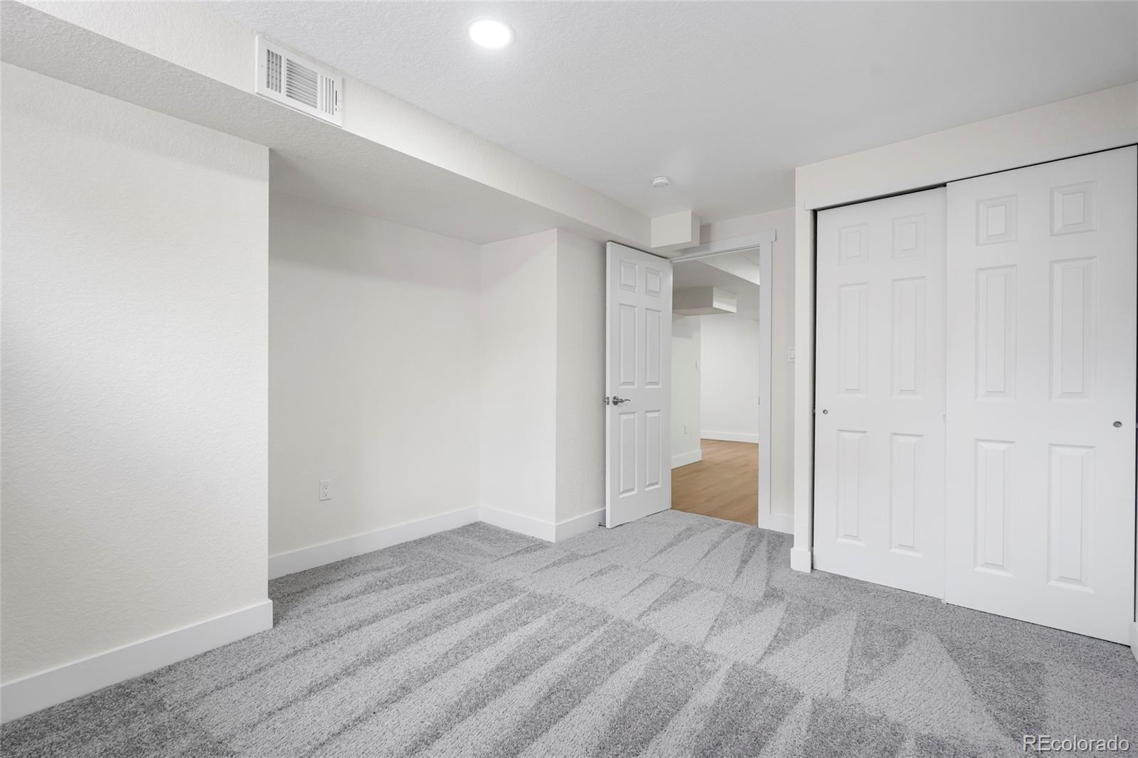 MLS Image #21 for 1330  quebec street,denver, Colorado