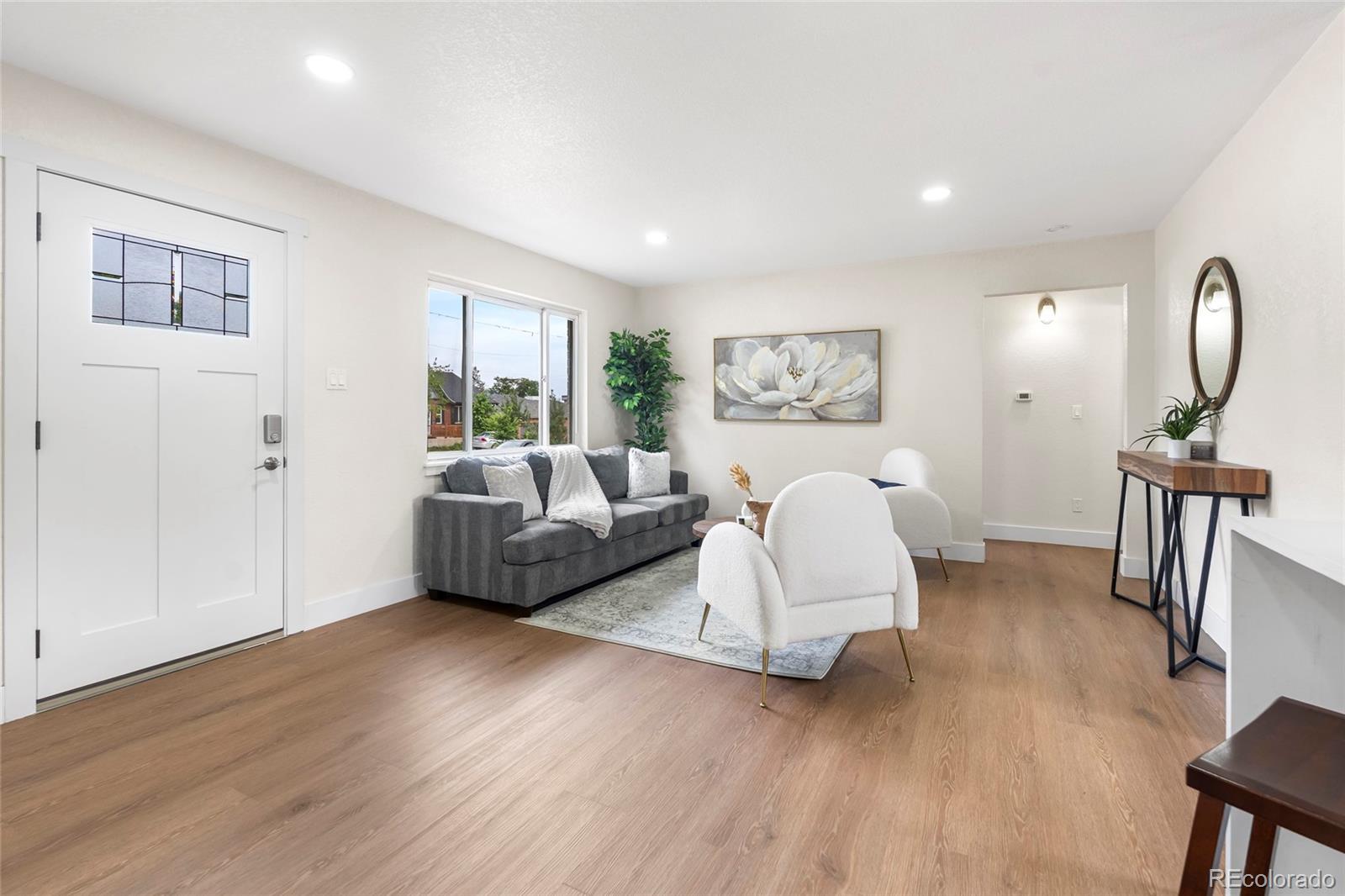 MLS Image #4 for 1330  quebec street,denver, Colorado