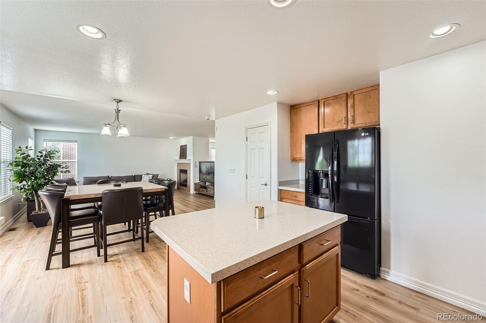 MLS Image #6 for 19431 e wyoming avenue,aurora, Colorado