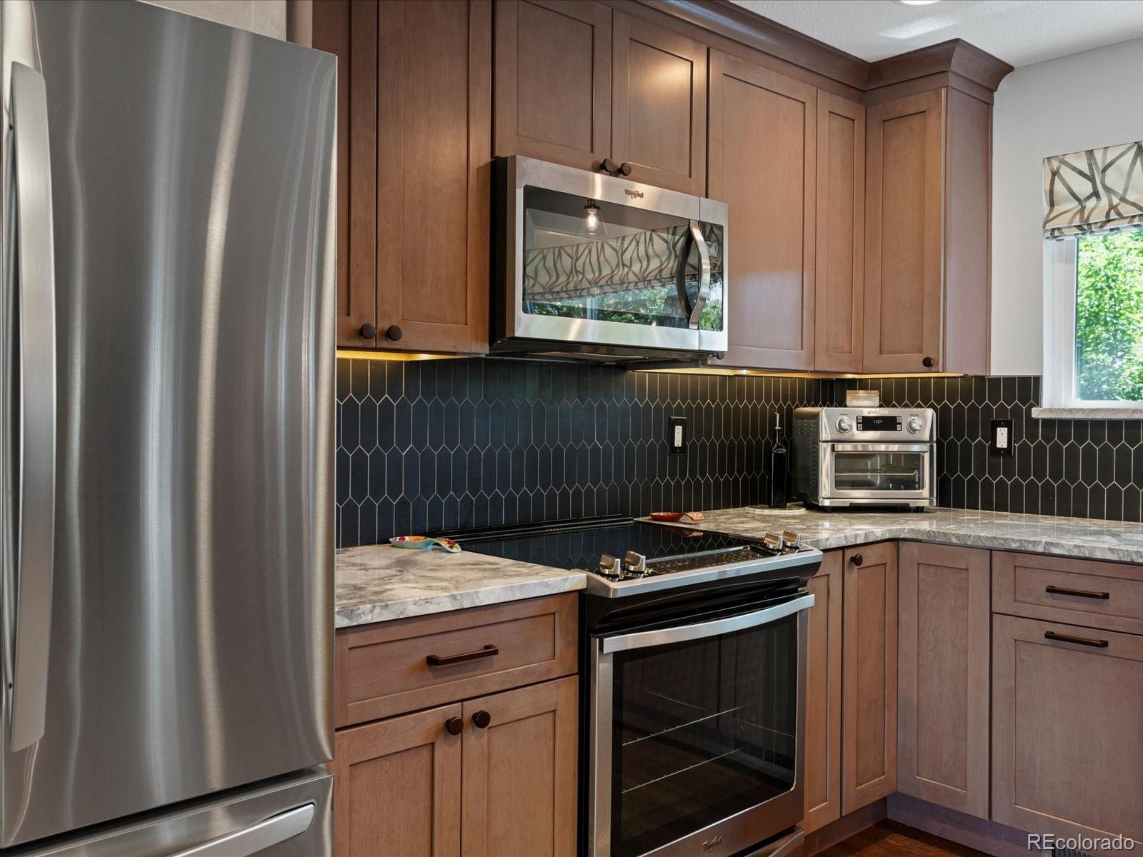 MLS Image #11 for 7554 s ogden way,centennial, Colorado