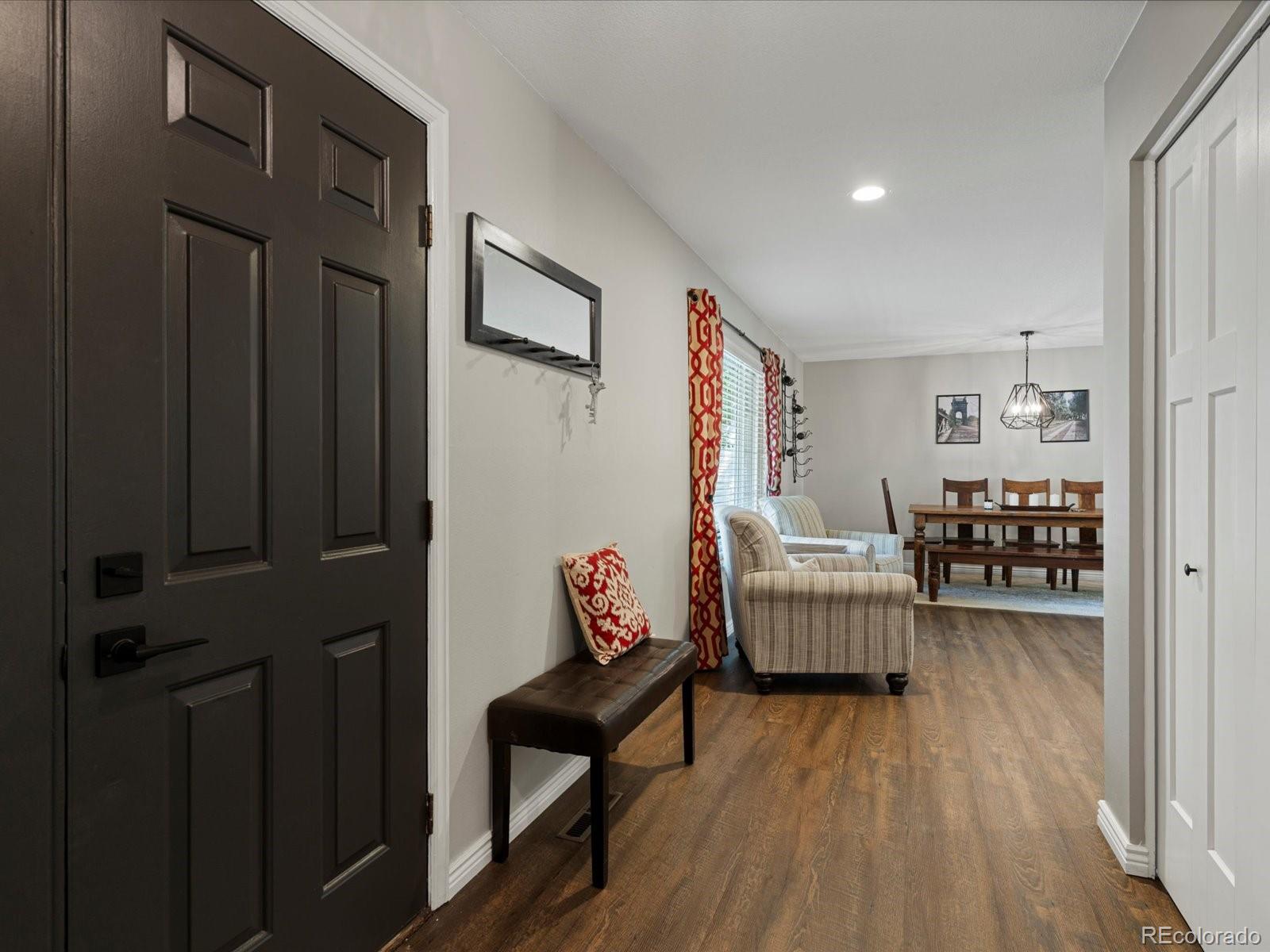 MLS Image #5 for 7554 s ogden way,centennial, Colorado