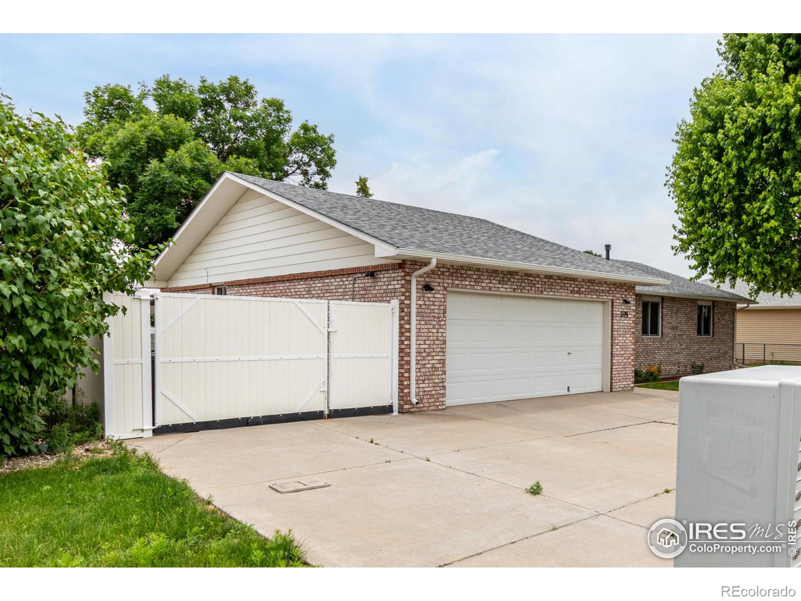 MLS Image #6 for 209 e chestnut street,windsor, Colorado