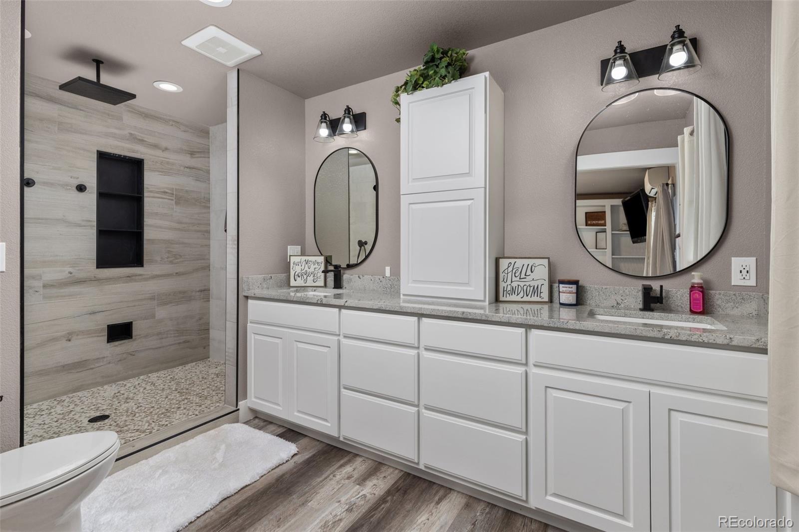 MLS Image #17 for 610 w county road 16 ,loveland, Colorado