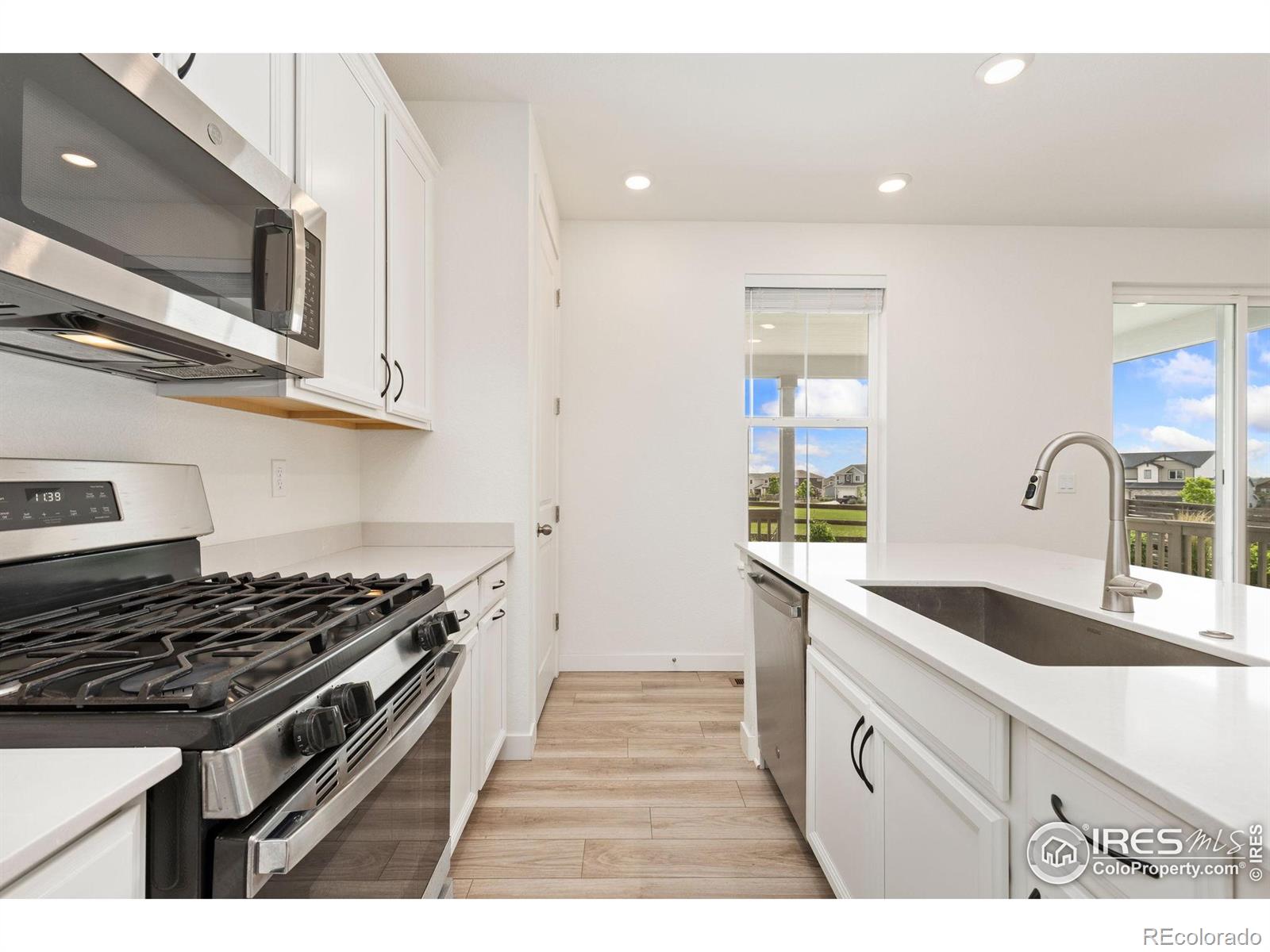 MLS Image #10 for 5226  inland avenue,firestone, Colorado