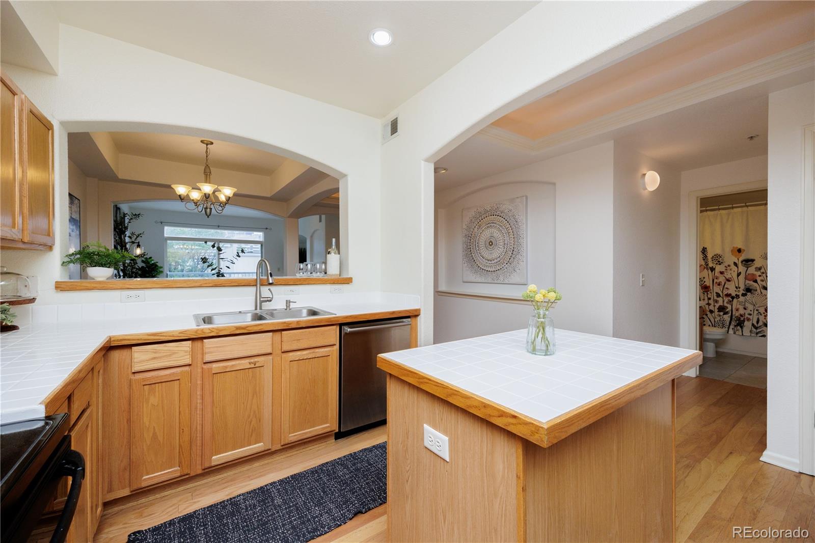 MLS Image #10 for 1747 n washington street c303,denver, Colorado