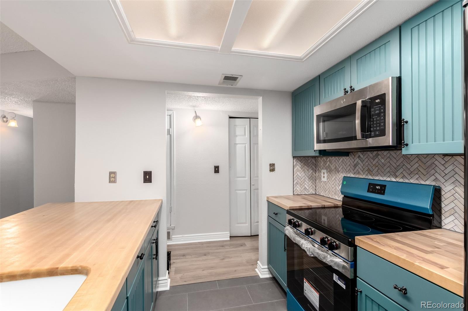 MLS Image #10 for 401 s kalispell way 104,aurora, Colorado