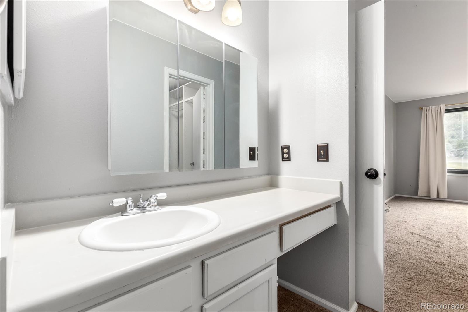 MLS Image #17 for 401 s kalispell way 104,aurora, Colorado