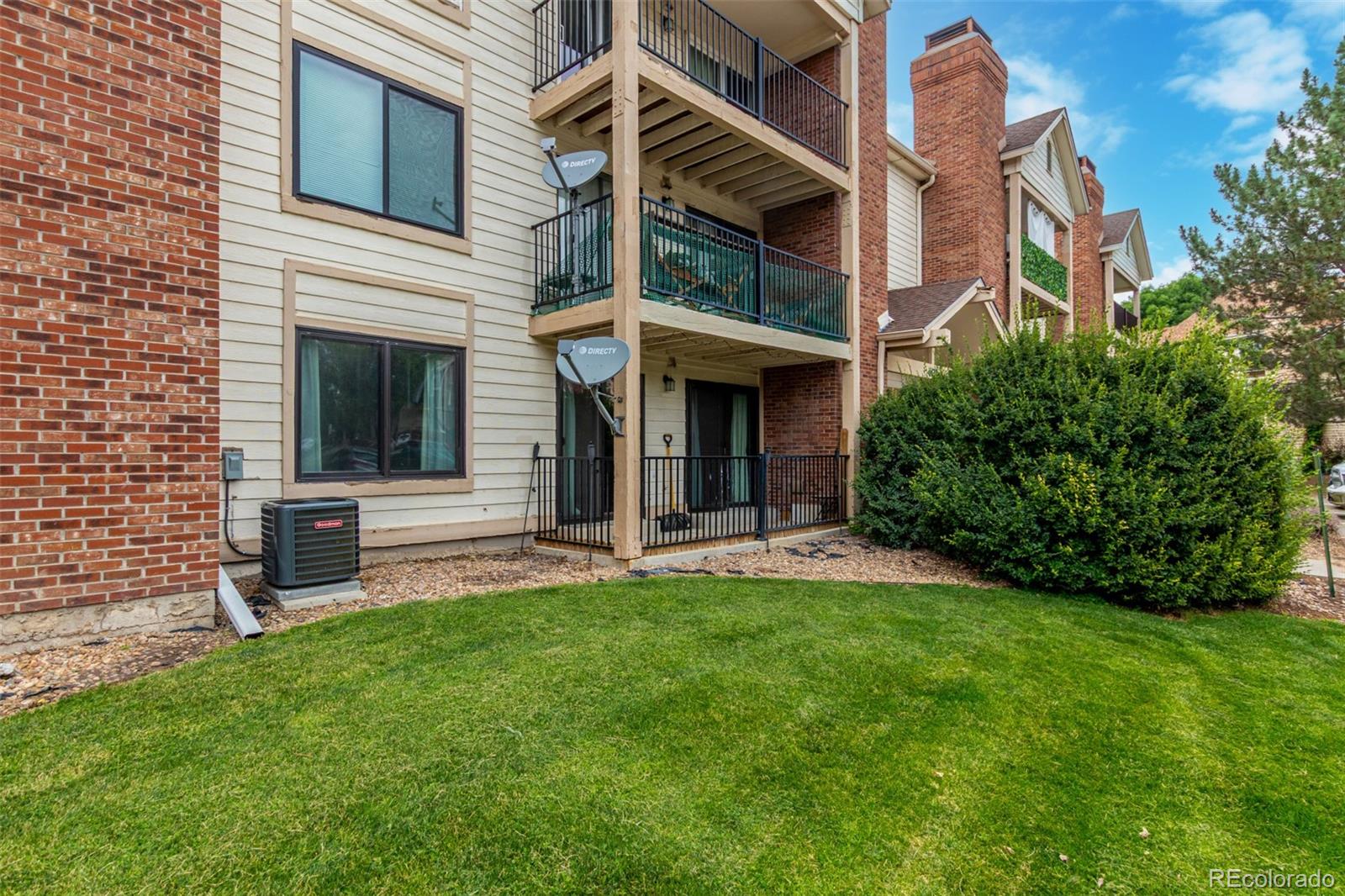 MLS Image #2 for 401 s kalispell way 104,aurora, Colorado