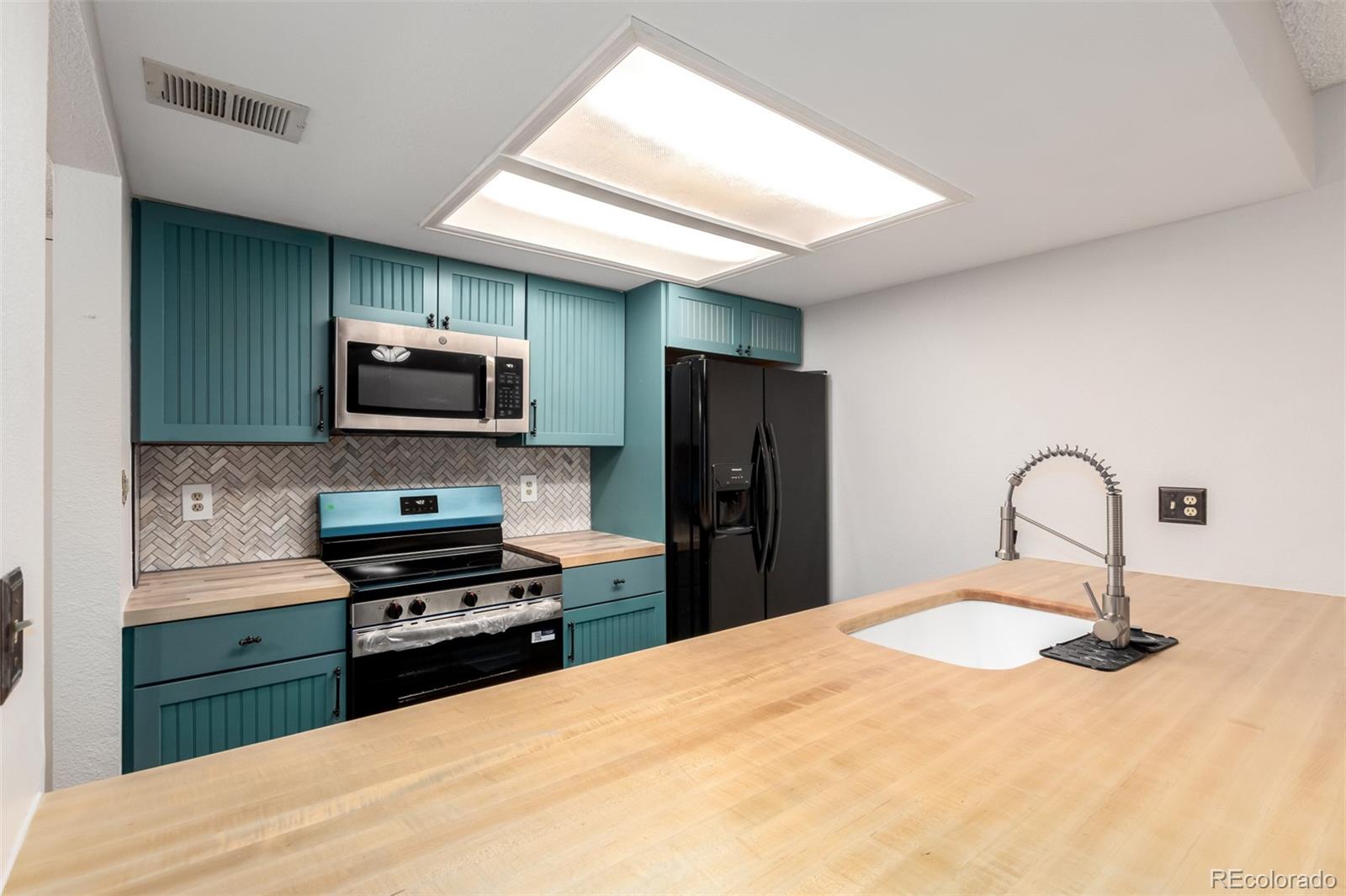 MLS Image #8 for 401 s kalispell way 104,aurora, Colorado