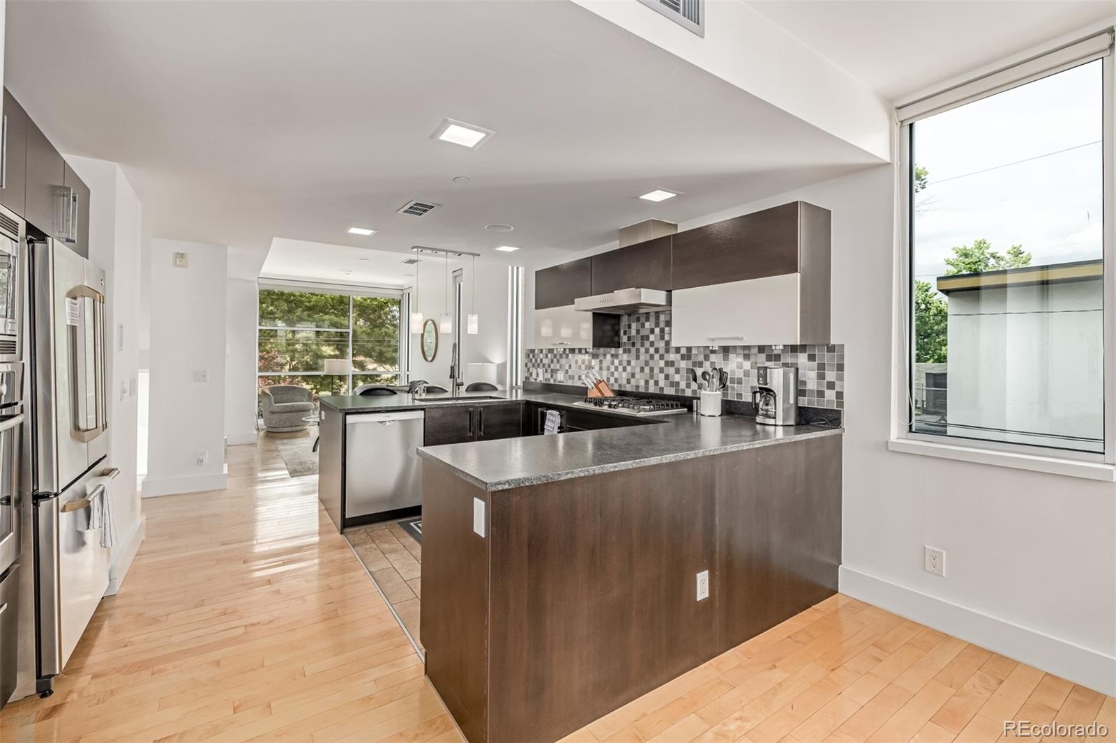 MLS Image #7 for 2758 w 22nd avenue,denver, Colorado