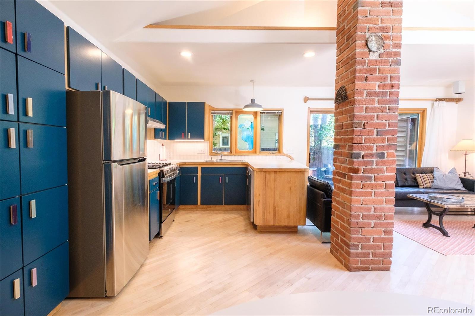 MLS Image #14 for 1878 s gilpin street,denver, Colorado