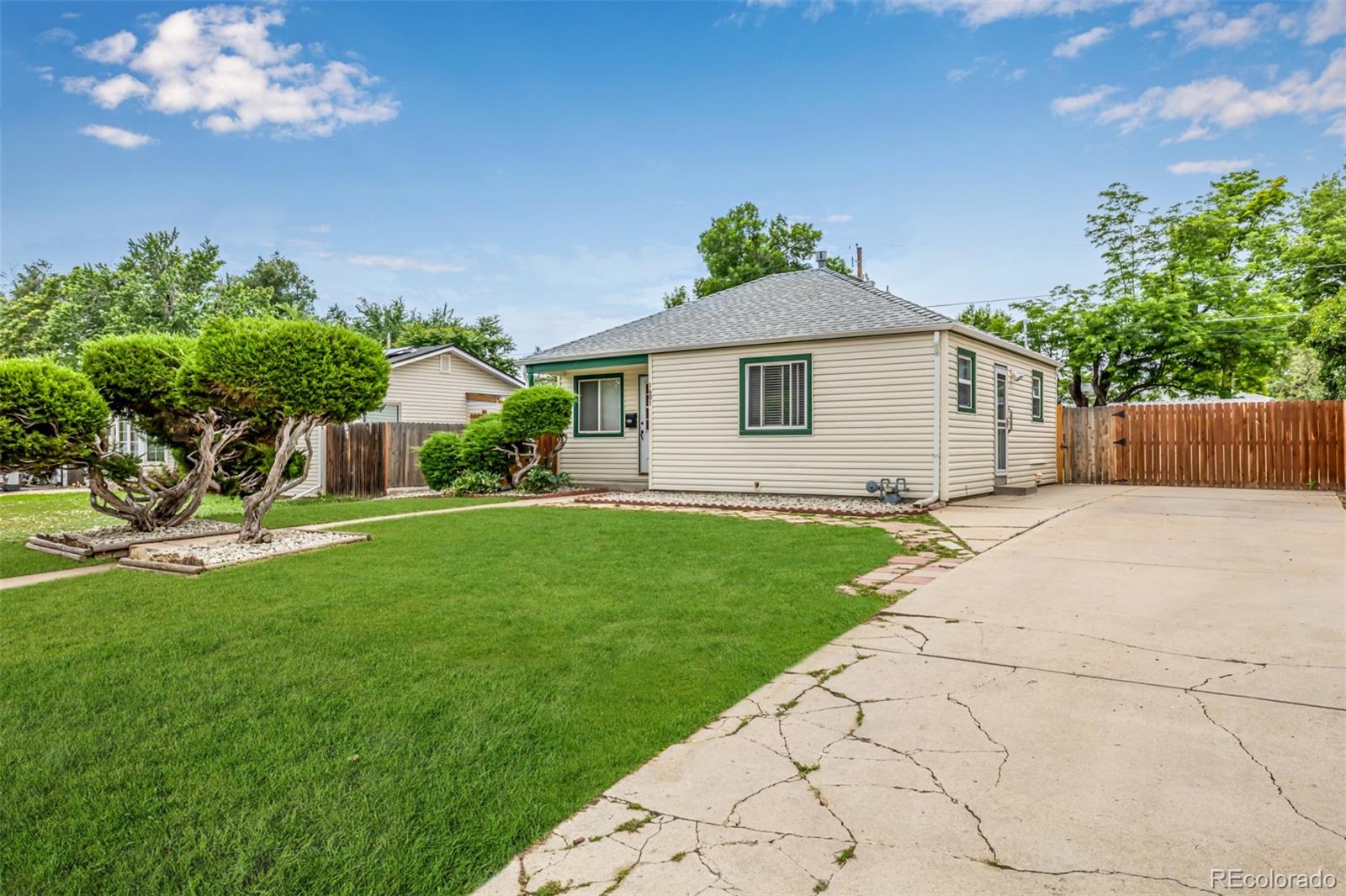 CMA Image for 1601 S Yates Street,Denver, Colorado