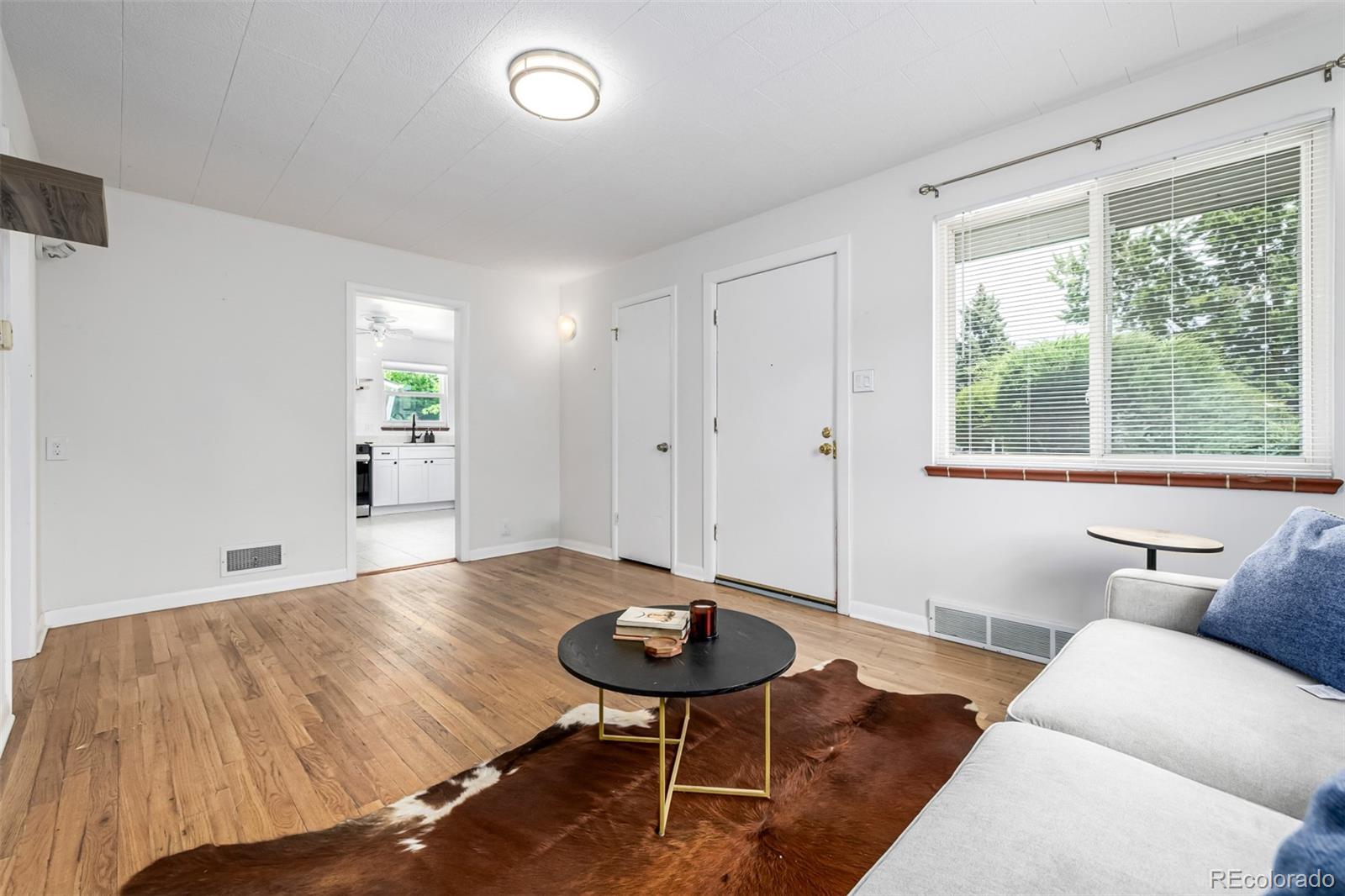 MLS Image #10 for 1601 s yates street,denver, Colorado