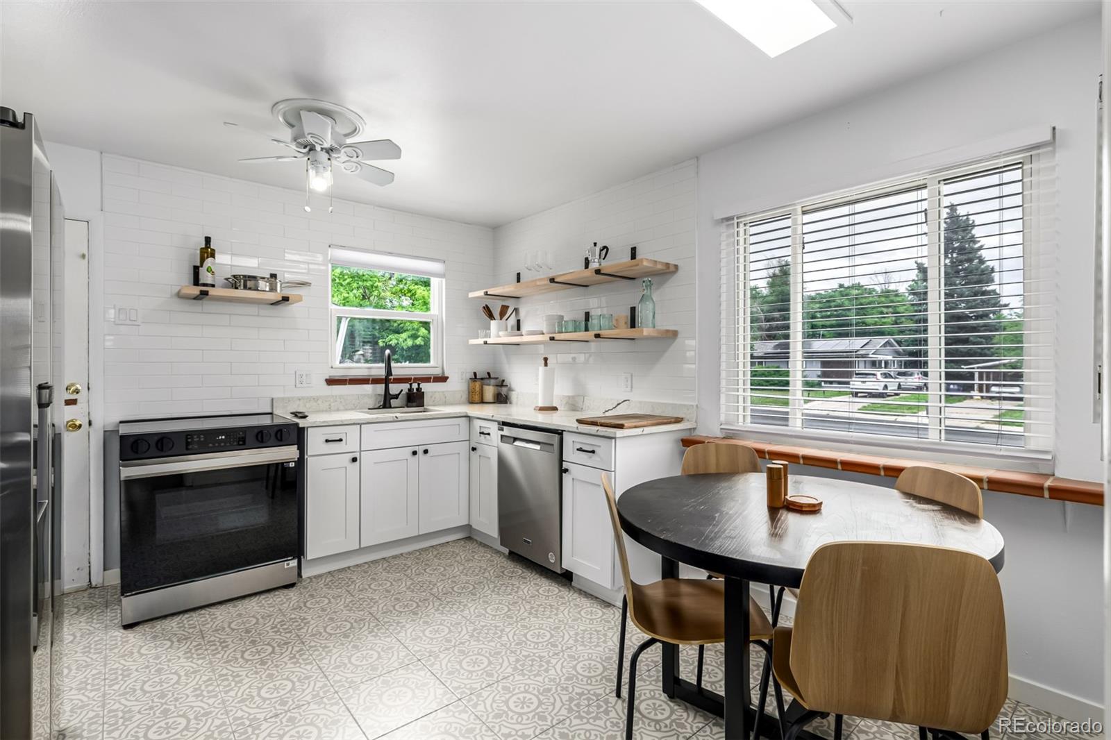 MLS Image #11 for 1601 s yates street,denver, Colorado