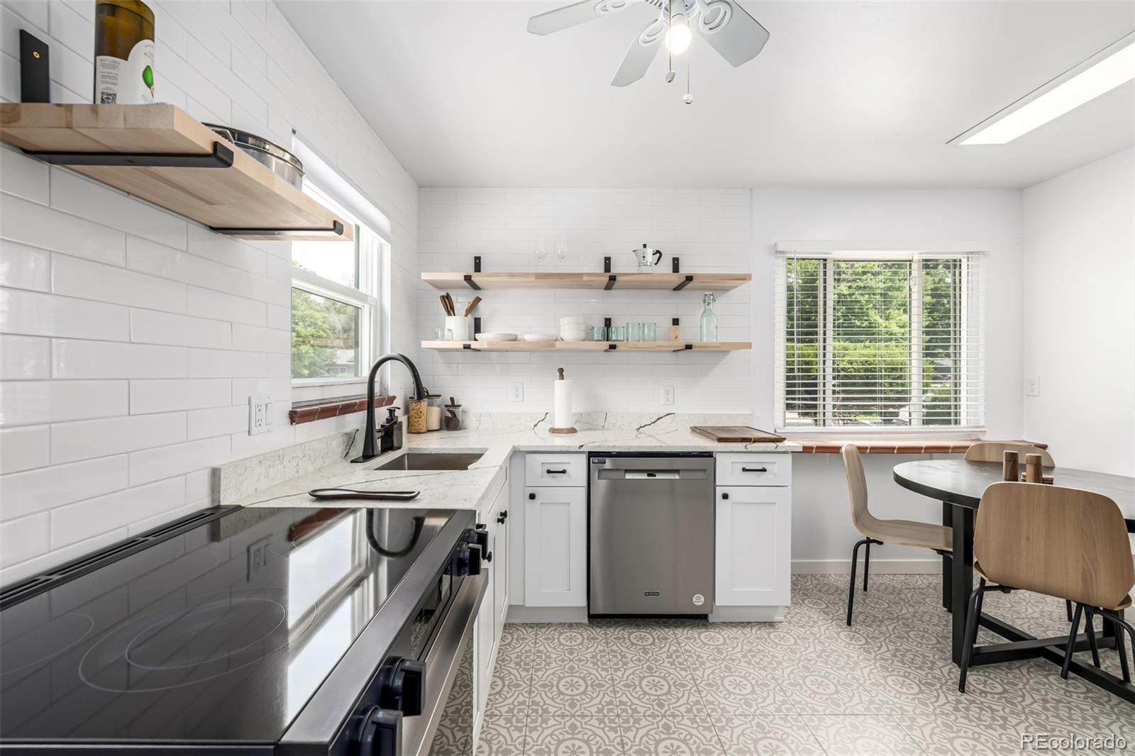 MLS Image #15 for 1601 s yates street,denver, Colorado