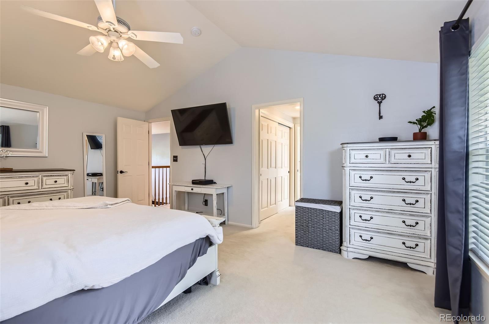 MLS Image #17 for 8685  meadow creek drive,highlands ranch, Colorado