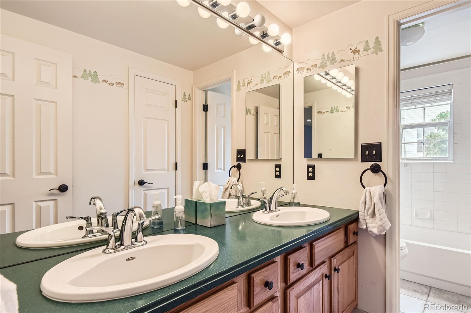 MLS Image #21 for 8685  meadow creek drive,highlands ranch, Colorado