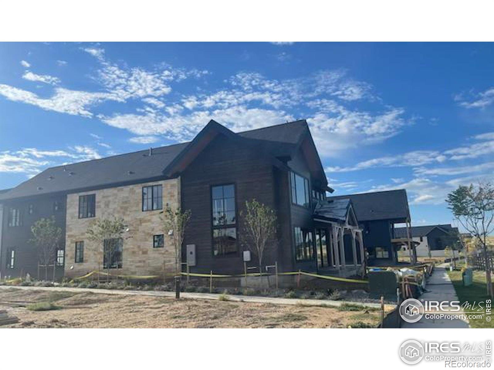 MLS Image #2 for 917  latigo loop,lafayette, Colorado