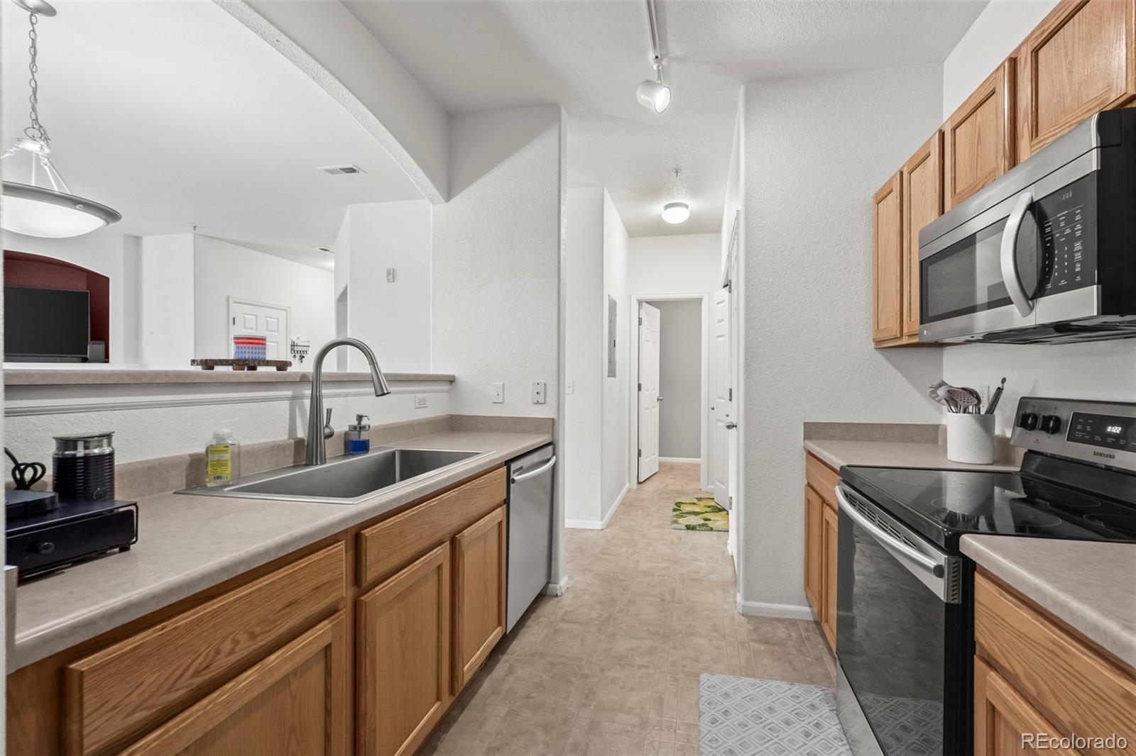 MLS Image #29 for 5255  memphis street,denver, Colorado