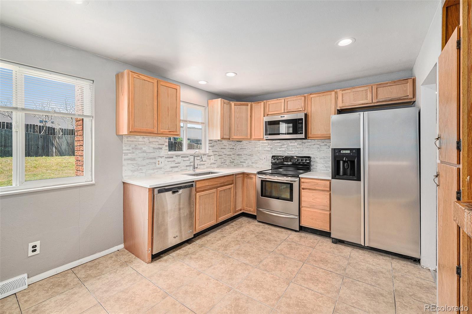 MLS Image #3 for 16720 e layton avenue,aurora, Colorado