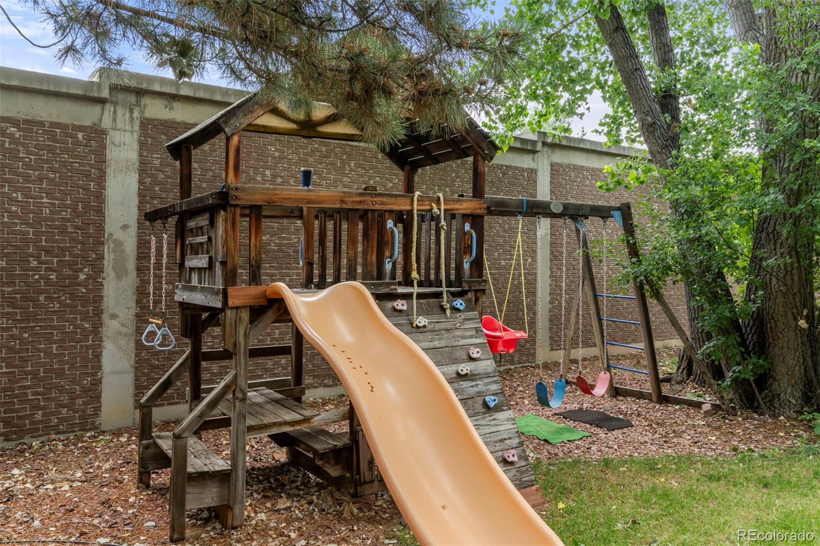 MLS Image #34 for 8571 w 71st circle,arvada, Colorado