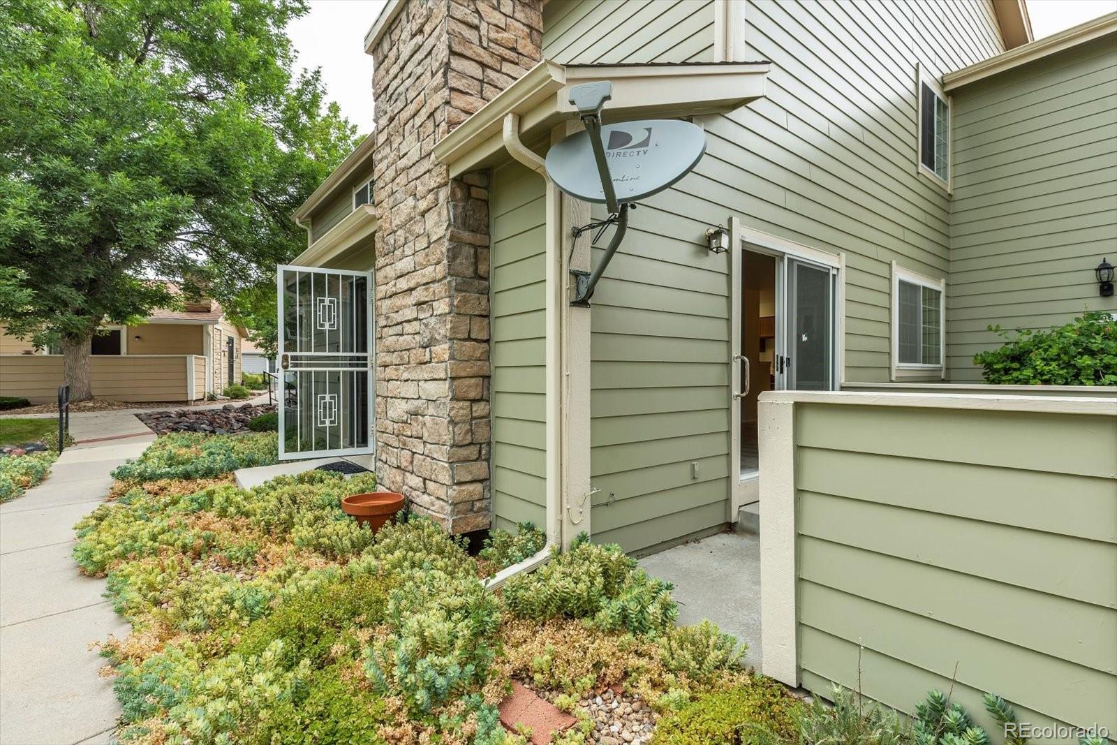 MLS Image #17 for 8406  everett way,arvada, Colorado