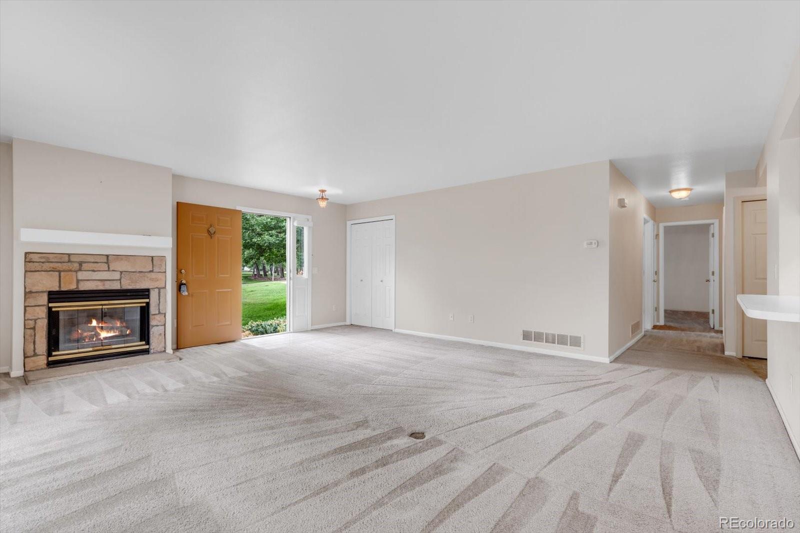 MLS Image #3 for 8406  everett way,arvada, Colorado