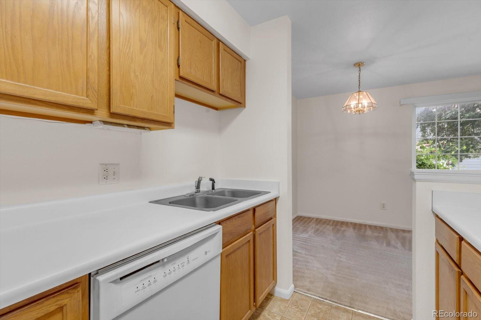 MLS Image #6 for 8406  everett way,arvada, Colorado