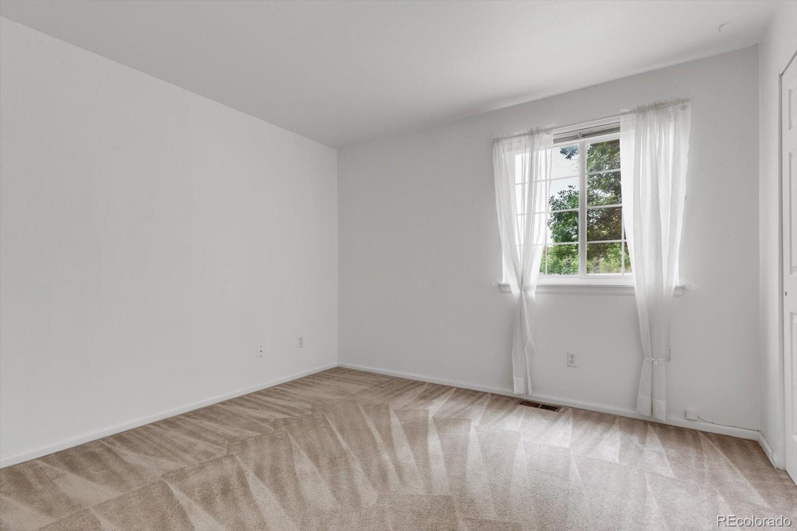 MLS Image #7 for 8406  everett way,arvada, Colorado